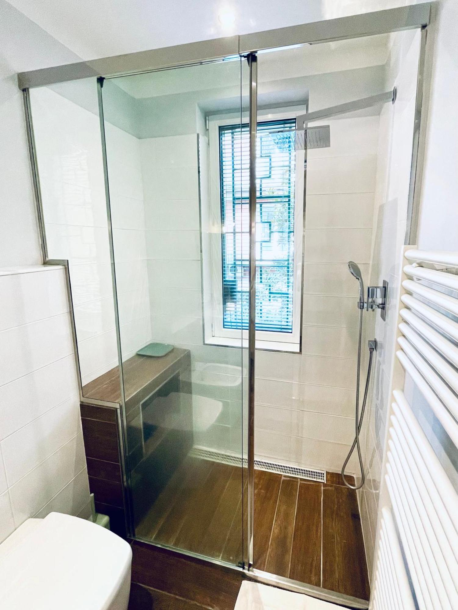 Casa Di Dora Elegante 3 Camere Sant'Orsola Bologna Buitenkant foto